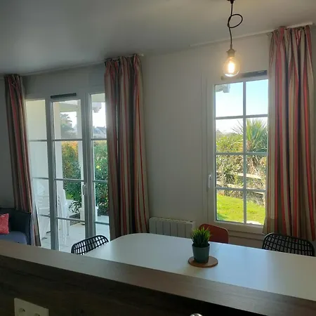 Ref 066 A Louer Pour Les T3 Pour 4 Personnes Avec Piscine Arzon